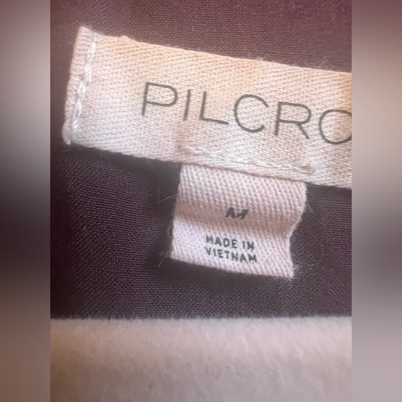 Medium Anthropologie pilcro Hadley velvet button down collar shirt pink print - Picture 6 of 14